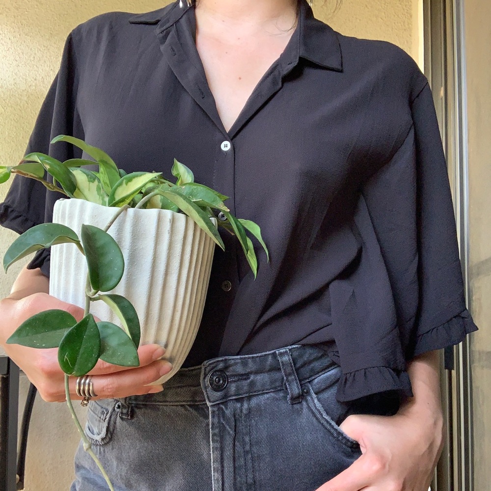 Forever 21 Black Ruffles Batwing Blouse